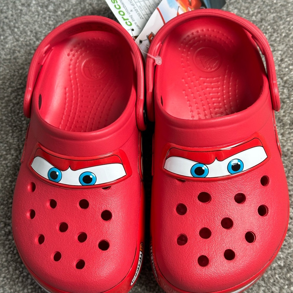 Cars crocs